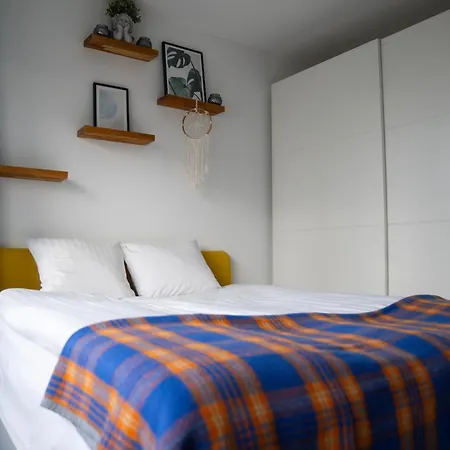 Rentplanet - Skierniewicka Apartment Warsaw